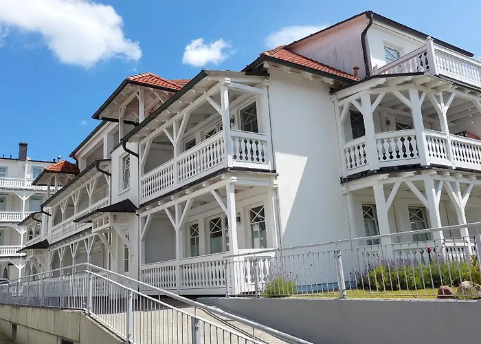 Haus&Villa Strandburg by Rujana